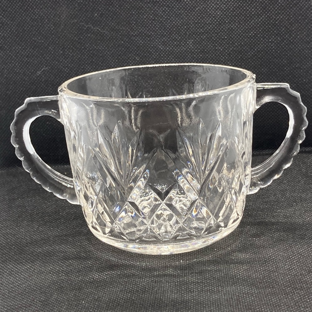 Vintage Anchor Hocking Pineapple pattern sugar bowl